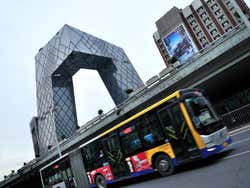 Bus à Pékin à côté du siège de la télévision chinoise